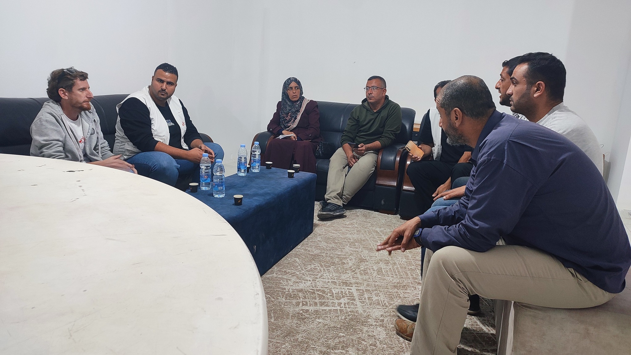 أطباء بلا حدود-فرنسا في ضيافة بلدية حباليا لبحث التعاون المشترك
