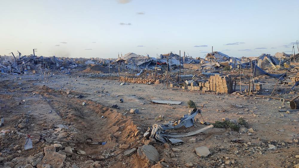 تجمع مخيمات حلاوة قبل وبعد الدمار