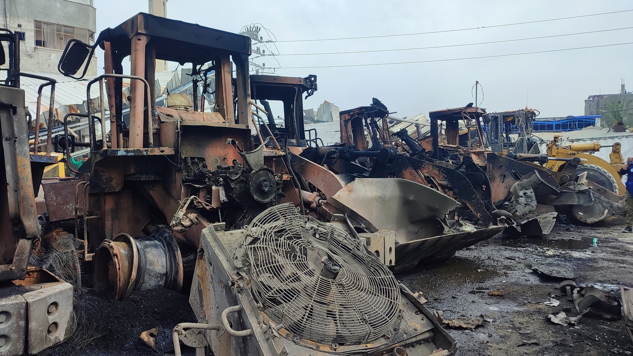 استهداف كراج البلدية عمدًا