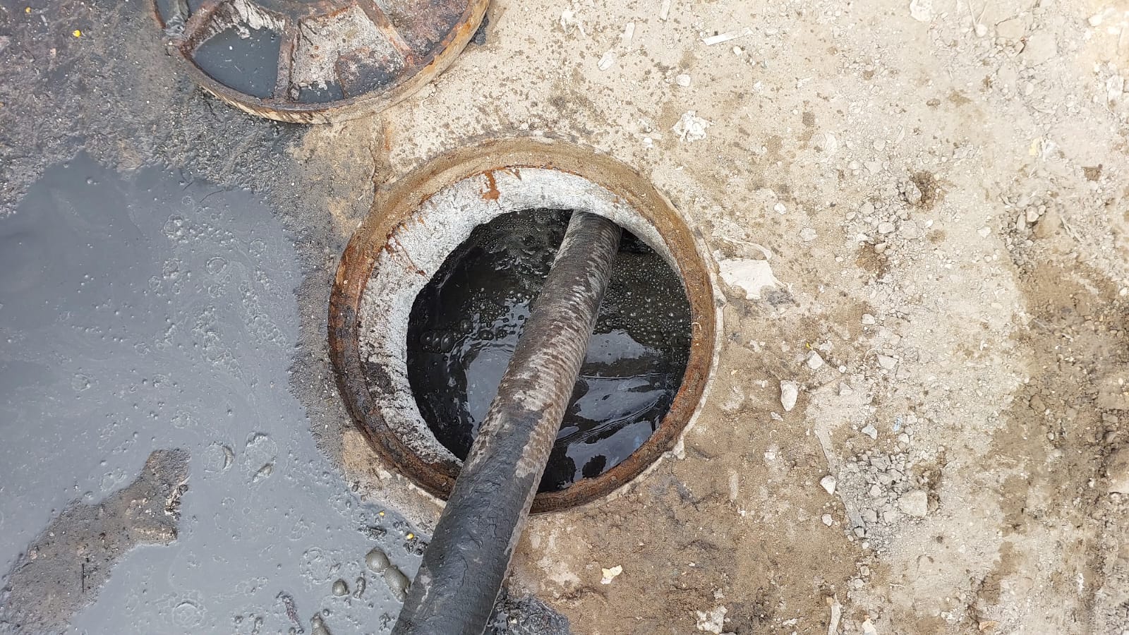 استمرار جهود الصرف الصحي