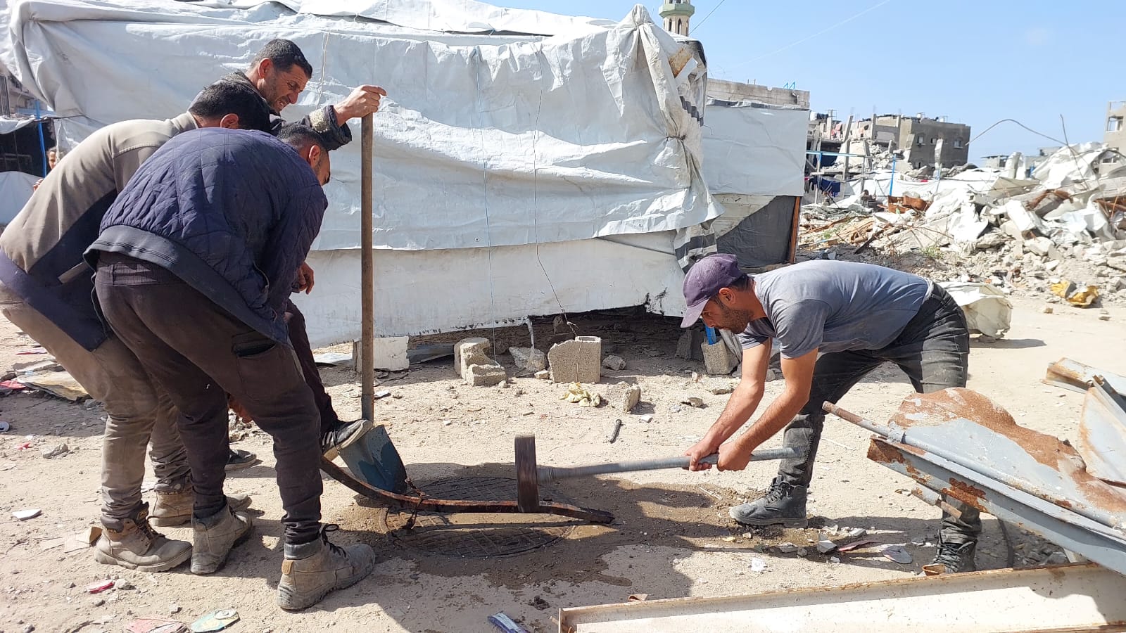 استمرار جهود الصرف الصحي