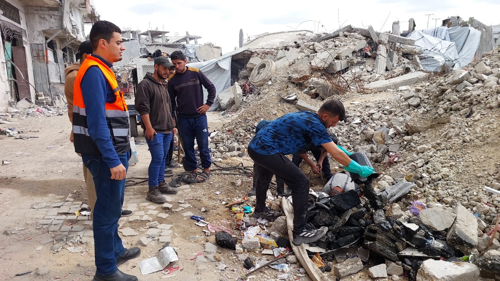 استمرار جهود الصرف الصحي