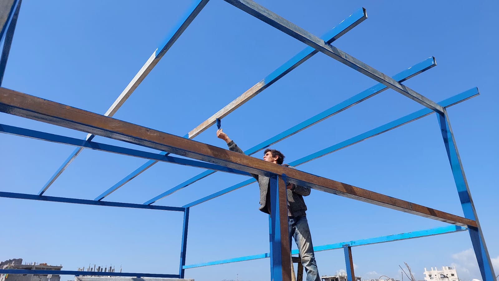 العمل في محطة التحلية وبئر المروة