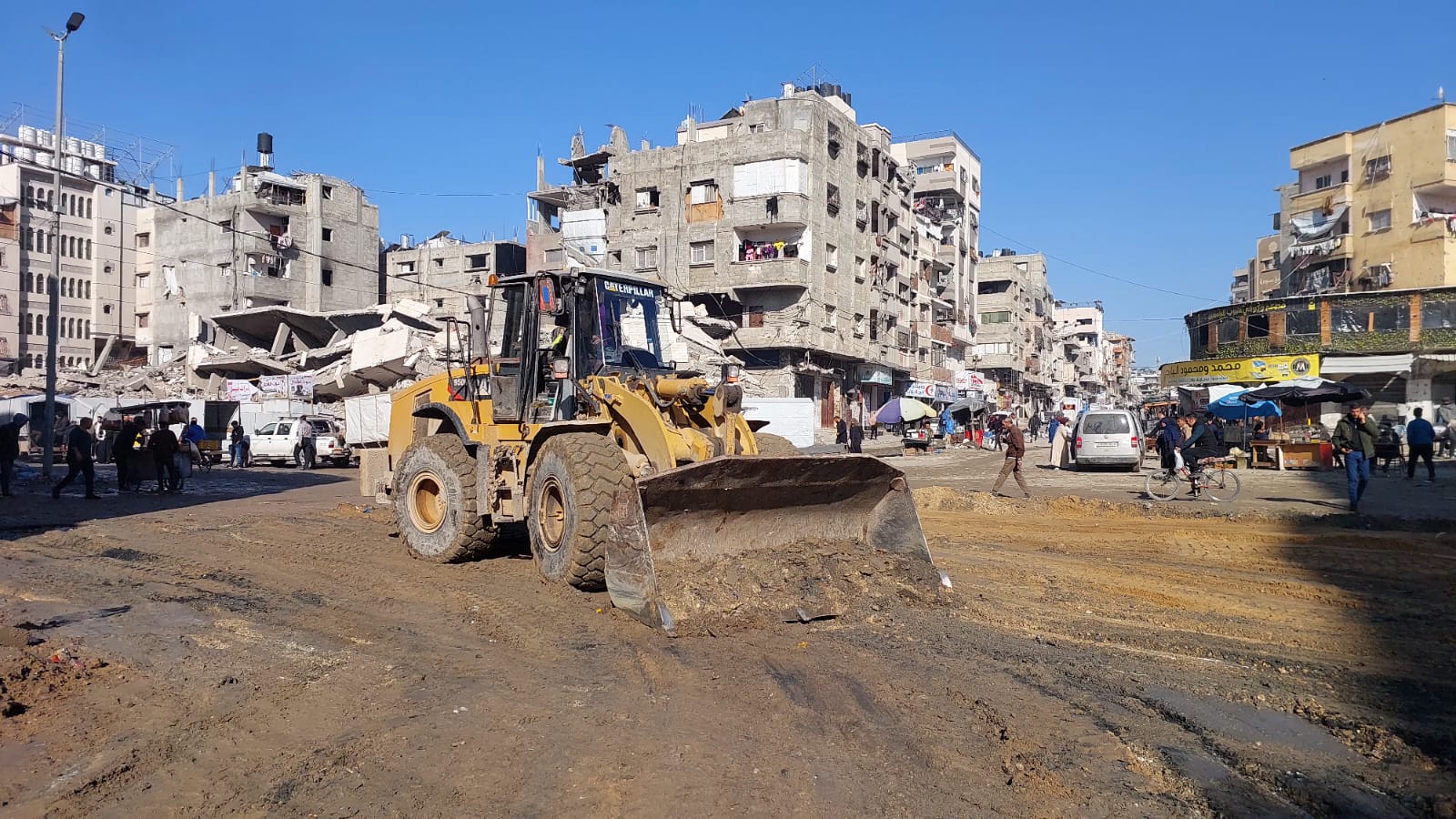 الشروع في تنفيذ أعمال تأهيل وتطوير ساحة دوار الجلاء (الصاروخ)